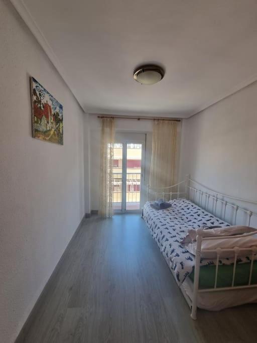 Lovely Three-Bedroom Apartment In Puerto De Sagunt Sagunto Dış mekan fotoğraf